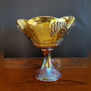 MCM Carnival Glass Fruit Bowl Compote Indiana Glass Harvest Grape